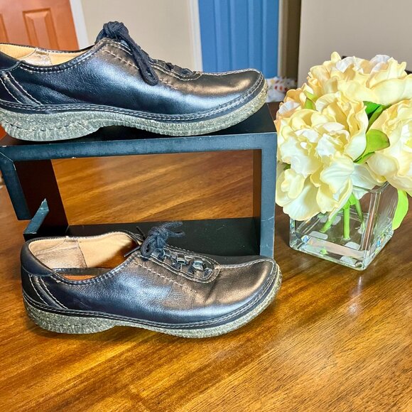 Women's Brand New Clarks Dynamic Drive Black Leather Artisan Shoes Size 7.5 - Picture 2 of 7